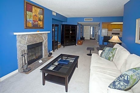 Delta Grandview Resort — Huntsville — photo 4