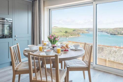 Lakeside - carbon neutral hotel in Salcombe