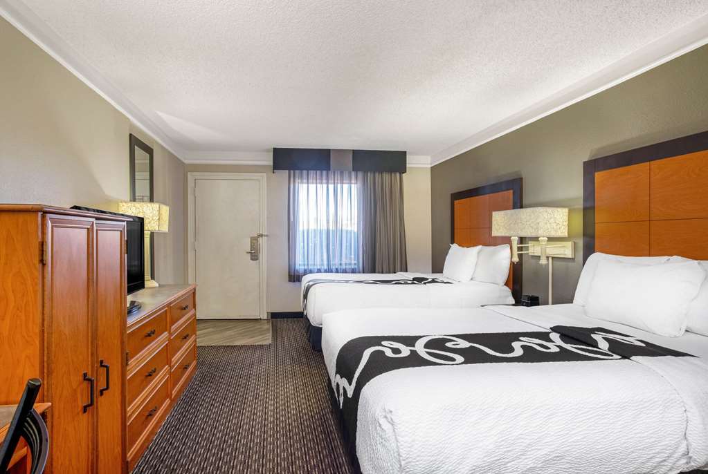 La Quinta Inn by Wyndham Tucson East - photo 15