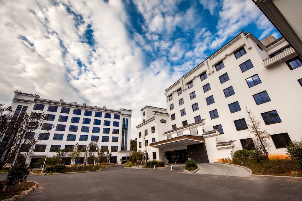 Fliport Garden Hotel Wuyishan in Nanping, People's Republic of China