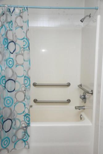 Riverside Resort - photo 108