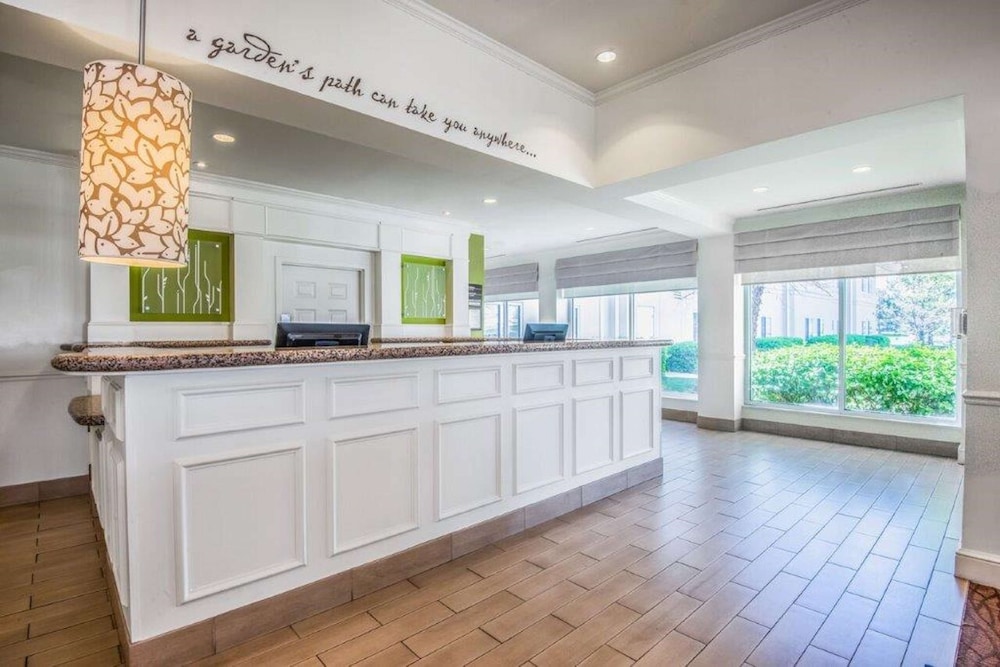 Hilton Garden Inn Wichita - photo 3