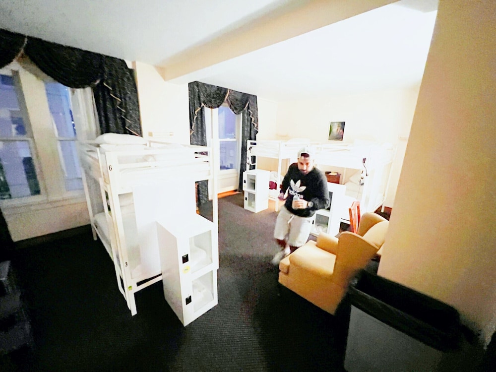 Bposhtels Tampa - photo 15