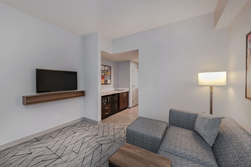 Hilton Garden Inn Raleigh Cary - photo 35