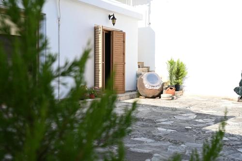 ThemisHouse in Unknown City, Cyprus