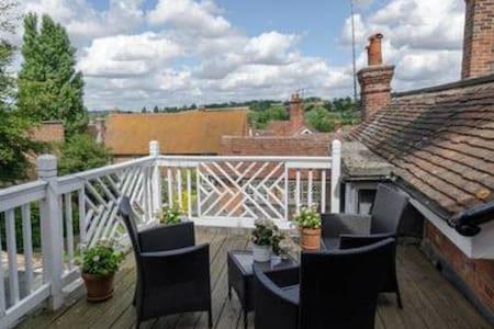 Number 5 — 4-Star Luxury Hotel in Rye, United Kingdom