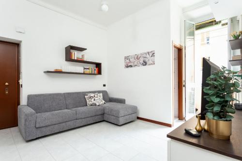 Aselli18 M4 Meryggiare Apartments — 4-Star Luxury Hotel in Milan, Italy