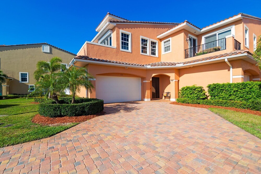 116 Mediterranean Way — hotel in Indian Harbour Beach