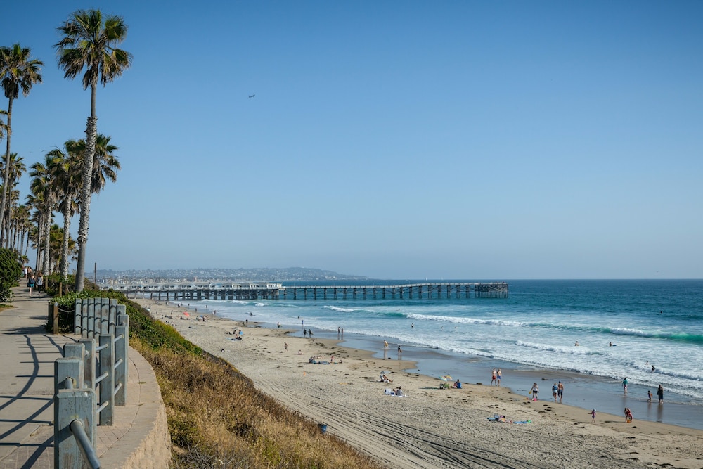 PB Surf Beachside Inn - photo 26