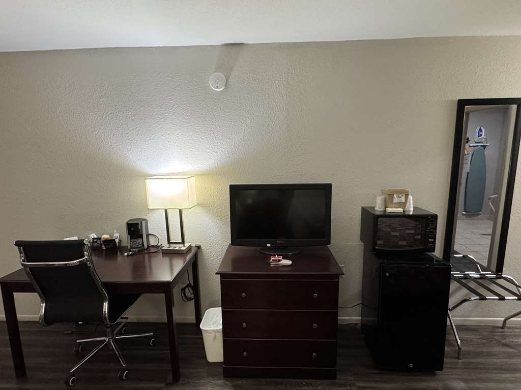 SureStay Hotel by Best Western Childress - photo 21