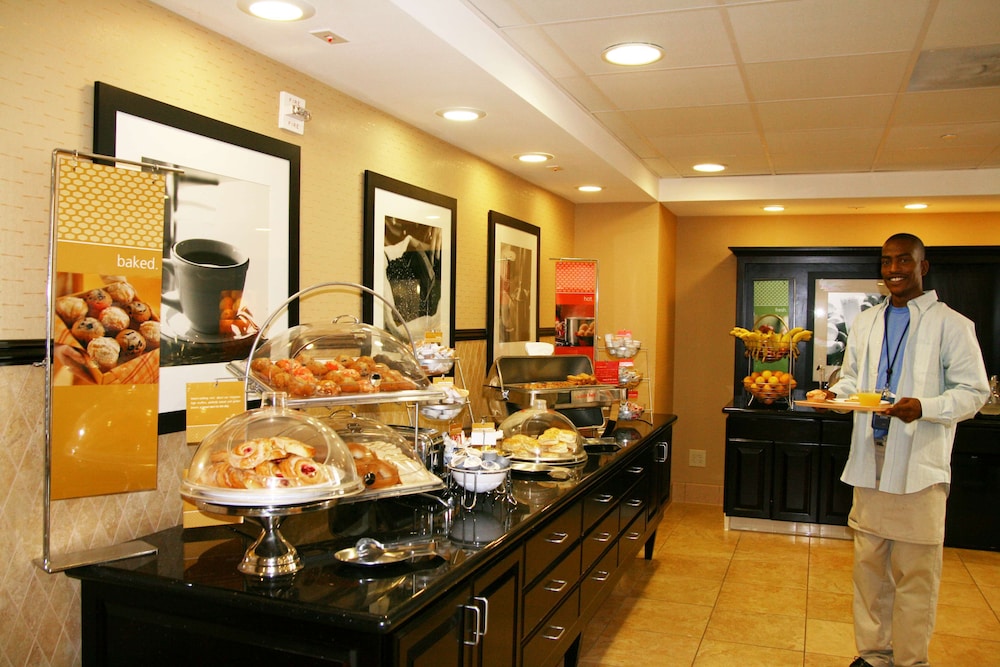 Hampton Inn & Suites Banning Beaumont - photo 41