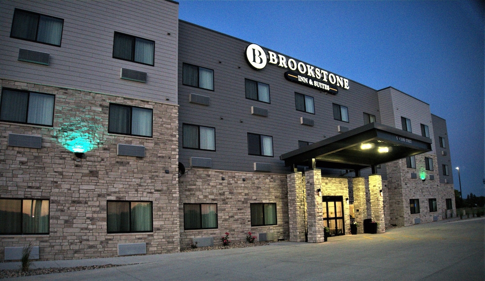 Brookstone Fort Dodge — Fort Dodge