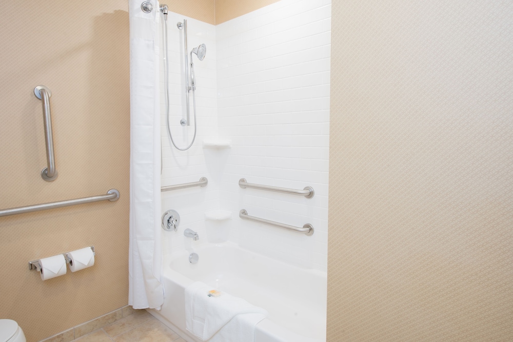 Holiday Inn Bismarck by IHG - photo 32