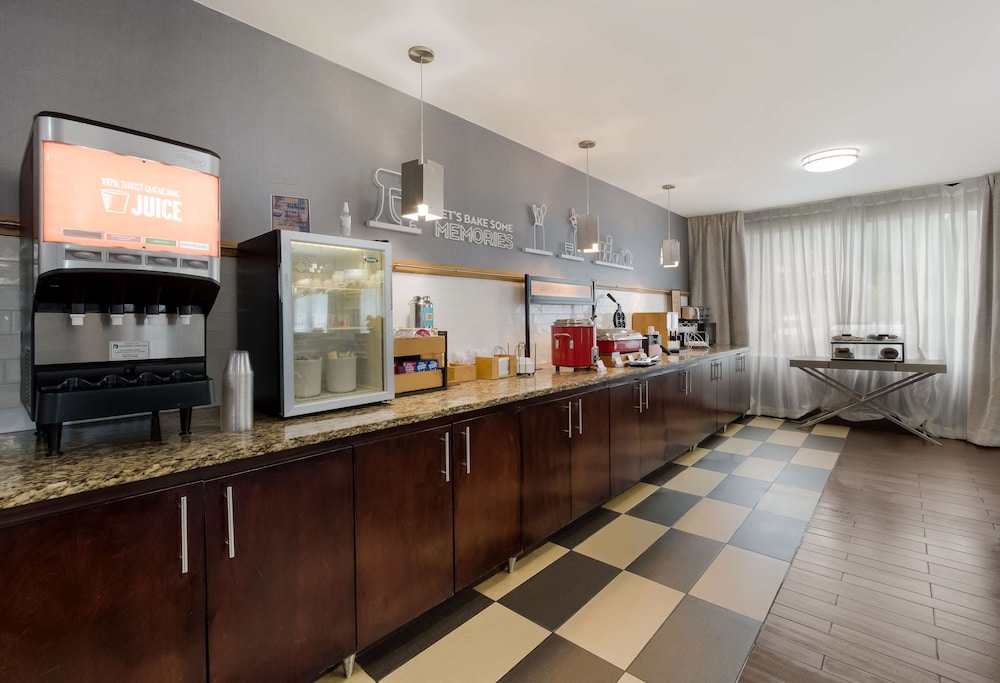 Hampton Inn Columbia I 26 Airport - photo 40