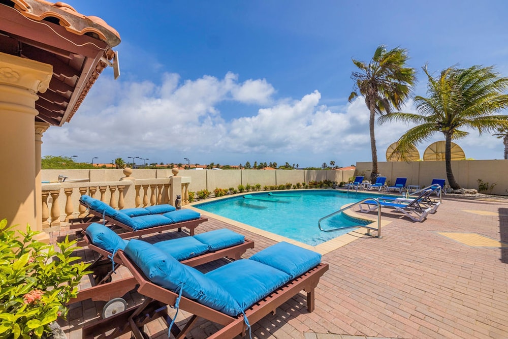 Golf Lover s Haven Tierra del Sol Getaway Pool in Noord, Aruba
