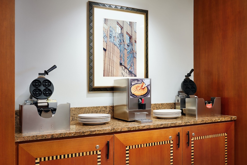 Residence Inn Philadelphia Center City - photo 42