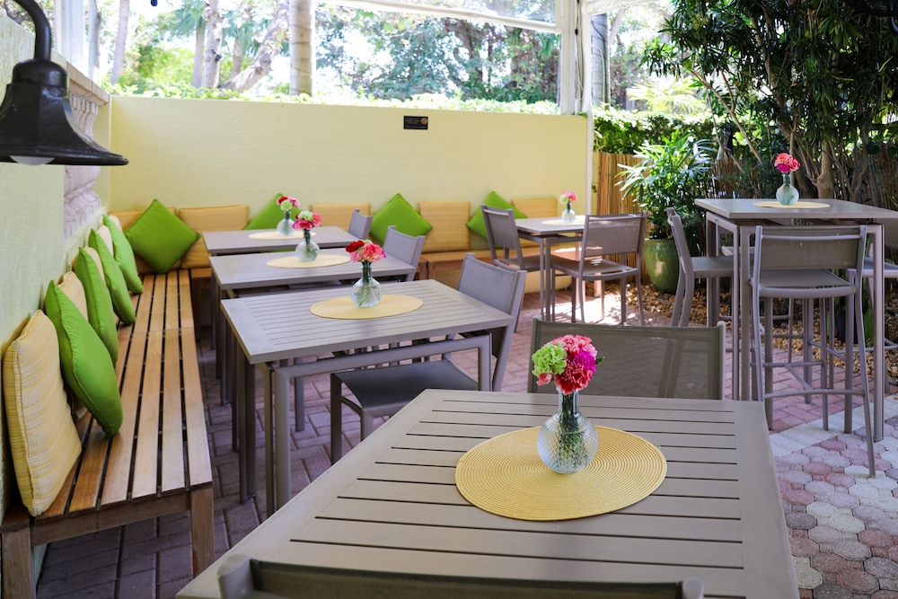 Almond Tree Inn Hotel Adults Only - photo 72