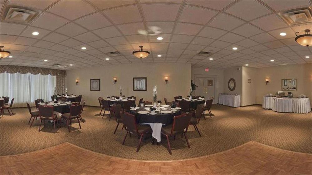 Holiday Inn Buffalo Amherst - photo 20