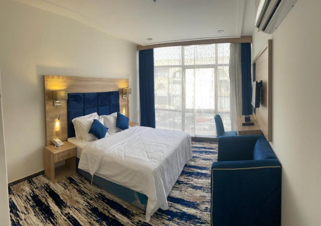 Laris Serviced Apartments — 4-Star Luxury Hotel in Jeddah, Saudi Arabia