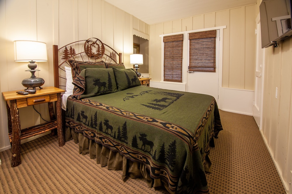 Tahquitz Pines Retreat - photo 13