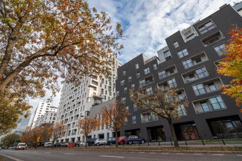 Golden Apartments Warsaw Elegant & Sunny Siedmiogrodzka 3 — 4-Star Luxury Hotel in Warsaw, Poland