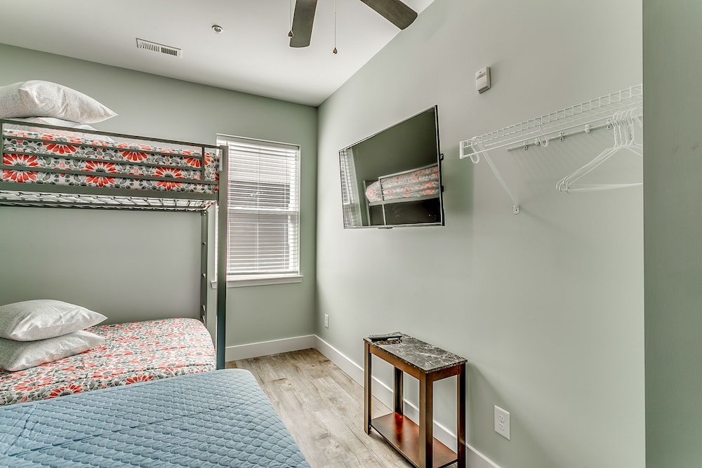 Together Resorts Cherry Grove Resort at 5405 B N Ocean Blvd - photo 17