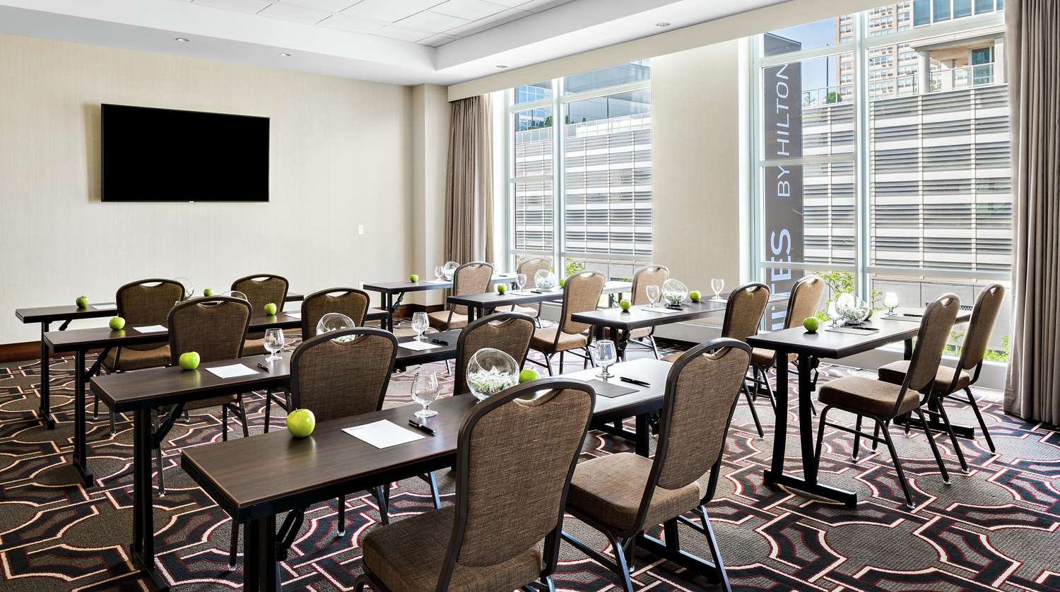 Hilton Garden Inn Chicago McCormick Place - photo 29