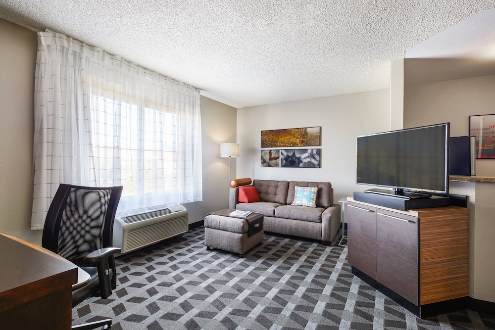 TownePlace Suites Tempe at Arizona Mills Mall - photo 14