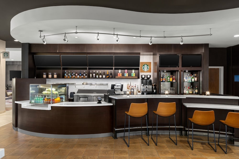 Courtyard by Marriott Omaha Bellevue Beardmore Event Center - photo 30