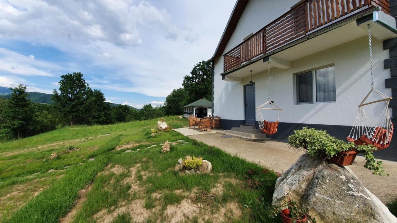 Casuta Din Gradina — Horezu