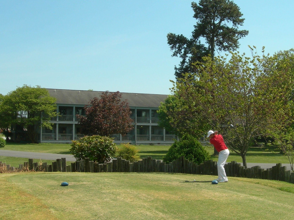 Baneberry Golf and Resort - last minute hotel in White Pine