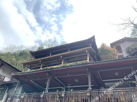 Linlong Mountain Manor - last minute hotel in Chengdu