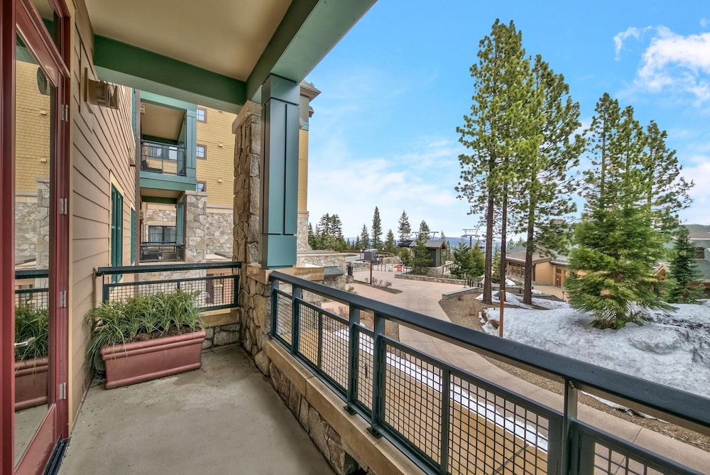 Constellation Residences at Northstar - photo 10