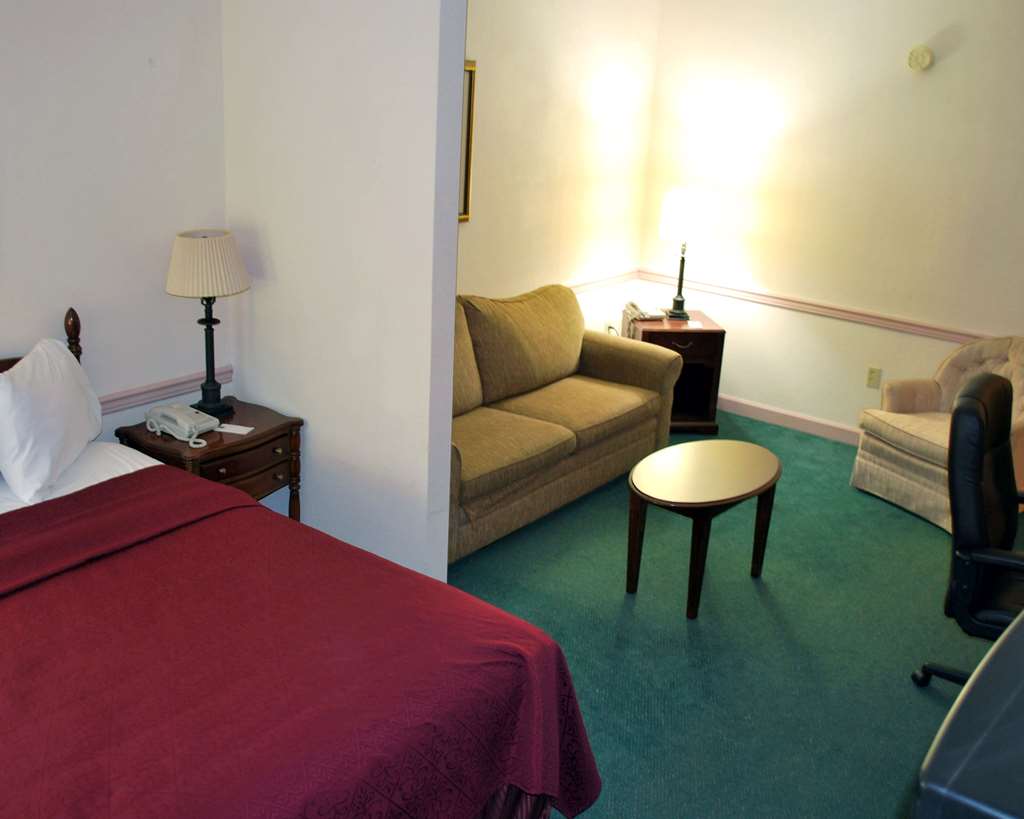 Rodeway Inn & Suites Myerstown Lebanon - photo 8