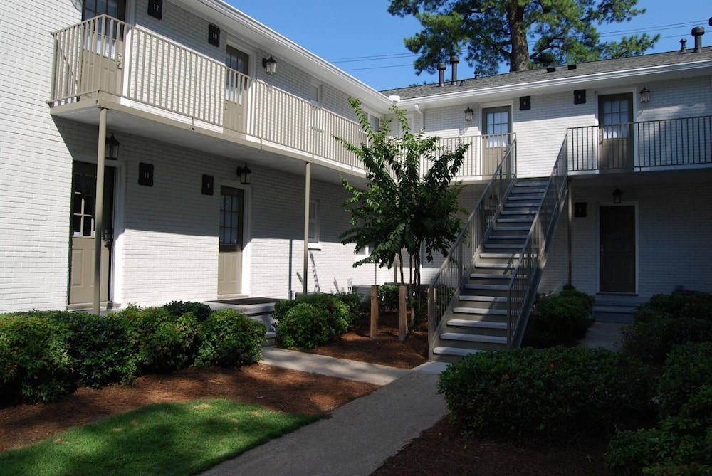 B1bc Affordable Hotel alternative Perfect for Long Term Stay - photo 11