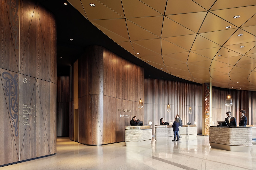 Pullman Auckland Airport — 5-Star Luxury Hotel in Auckland, New Zealand