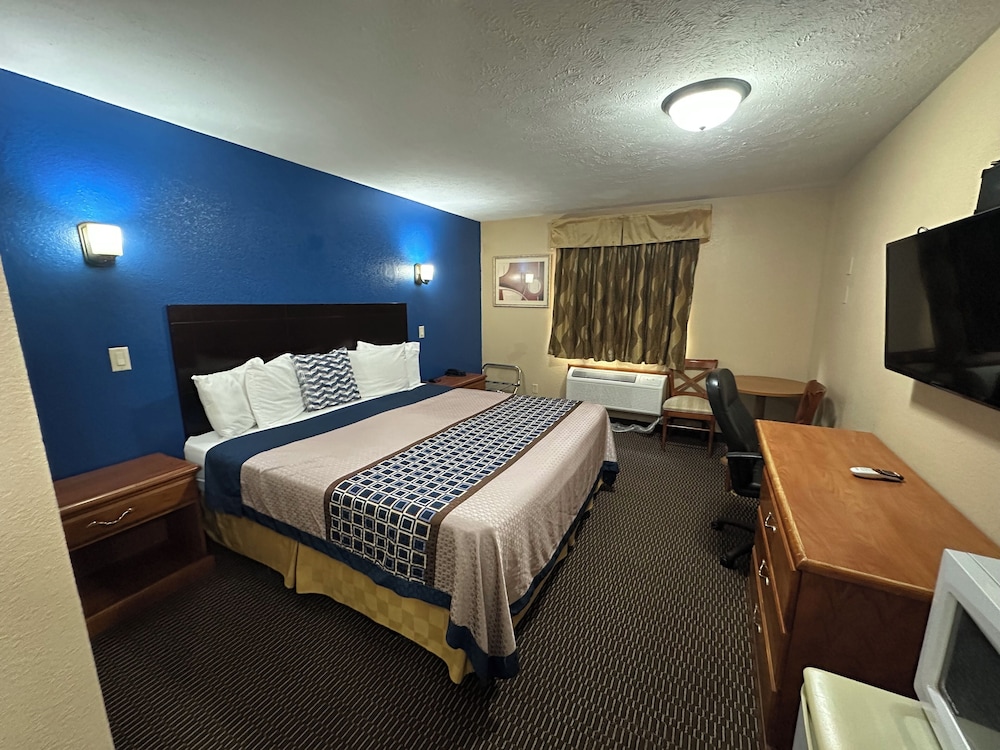 Eco Lux Inn - photo 16