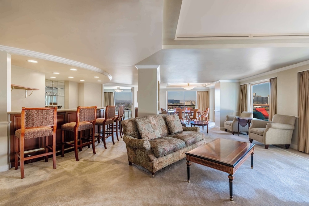 Embassy Suites by Hilton Convention Center Las Vegas - photo 30