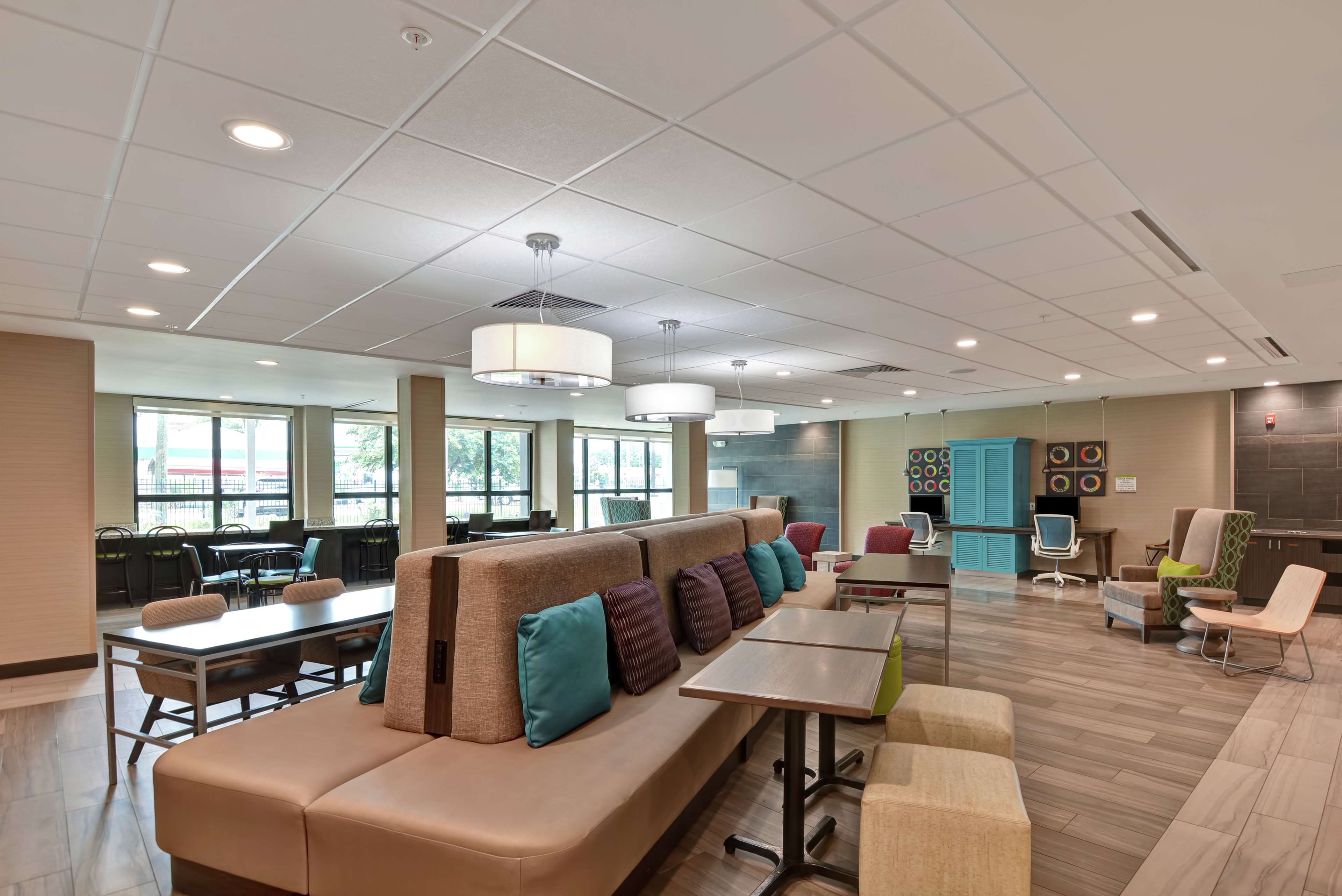 Home2 Suites by Hilton Pensacola I 10 at North Davis Hwy - photo 9