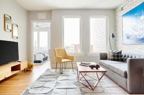 Sonder Frankford Flats - photo 15