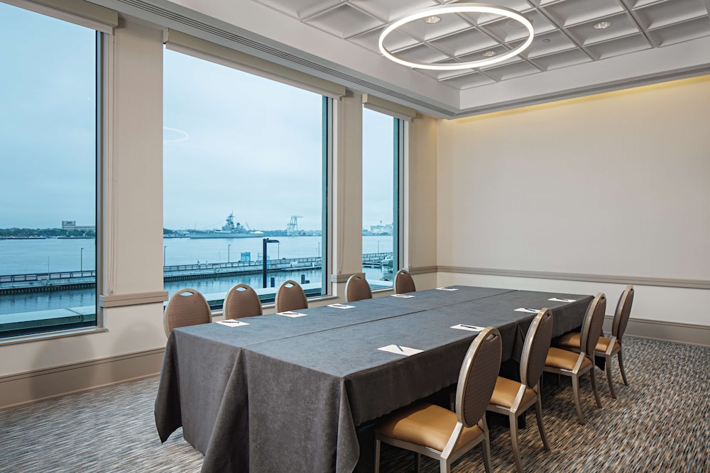 Hilton Philadelphia at Penn's Landing - photo 111