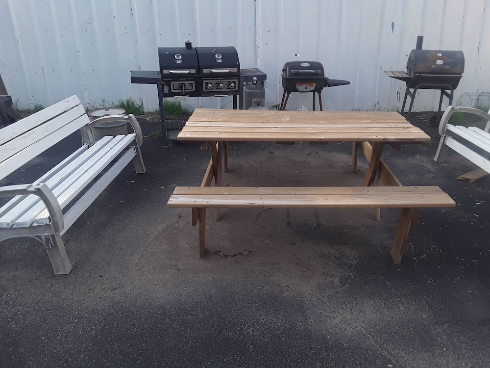 Super 54 Inn - photo 22