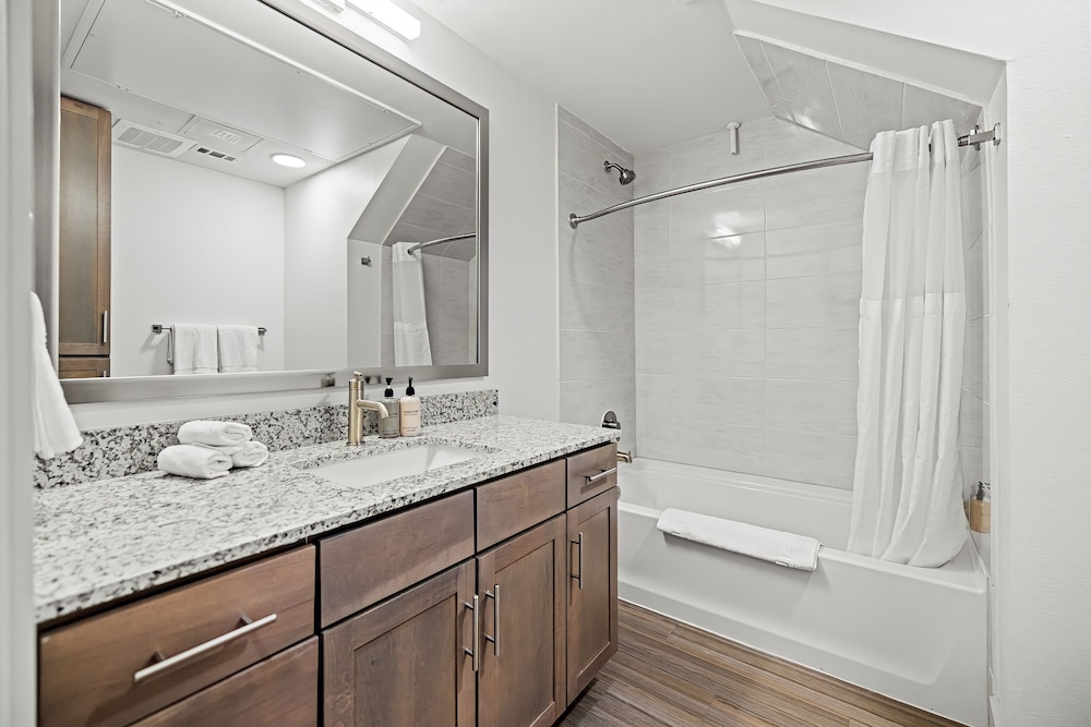 Placemakr Downtown Austin - photo 203