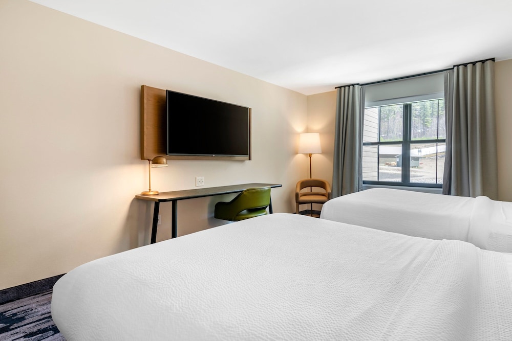 Fairfield by Marriott Inn & Suites North Conway - photo 12