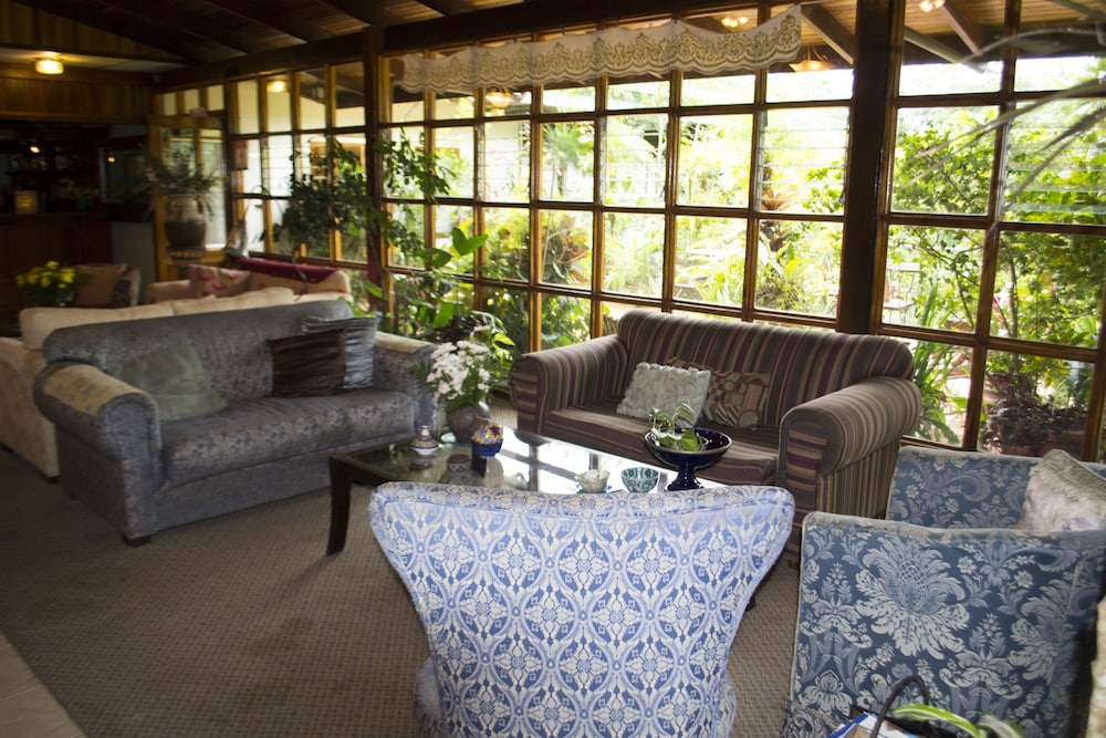 Lands in Love Hotel — Alajuela — photo 4