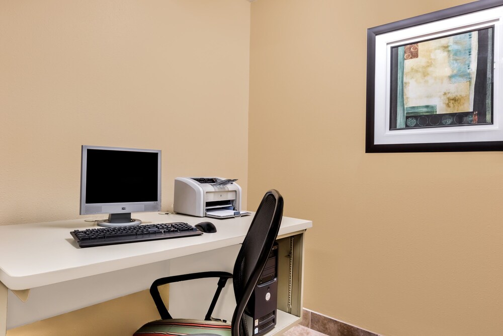 Western Inn & Suites - photo 15