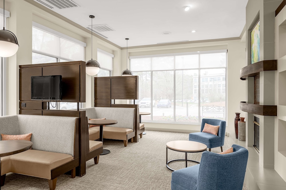 Hilton Garden Inn Raleigh Durham Airport - photo 2