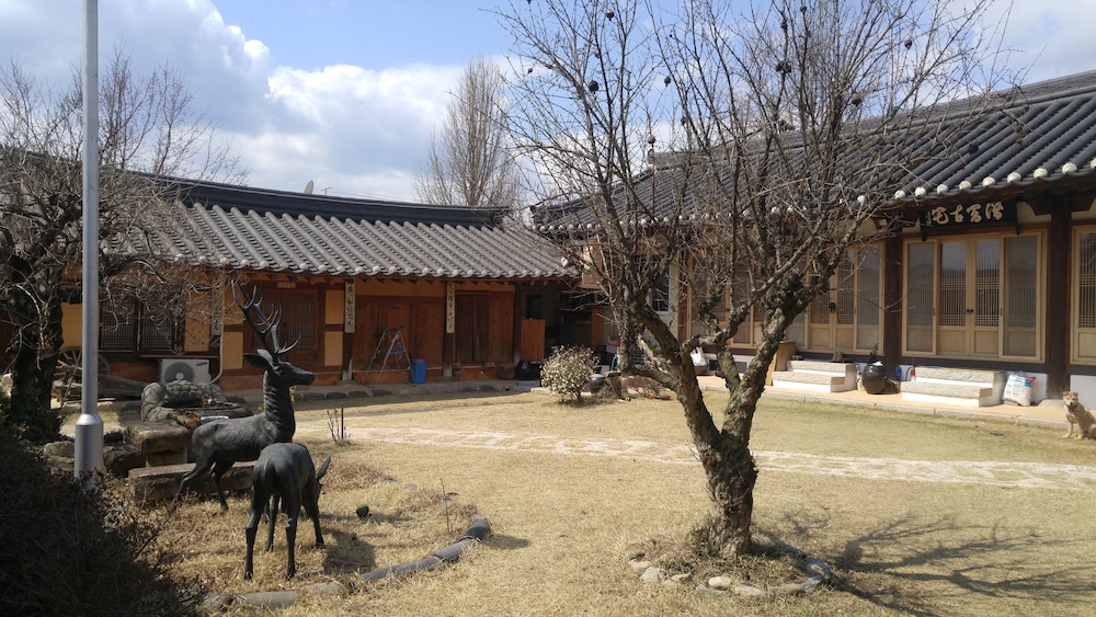 Choonguidang — hotel in Gyeongju