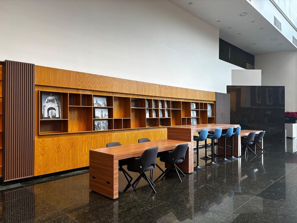 Holiday Inn Mexico Dali Airport by IHG