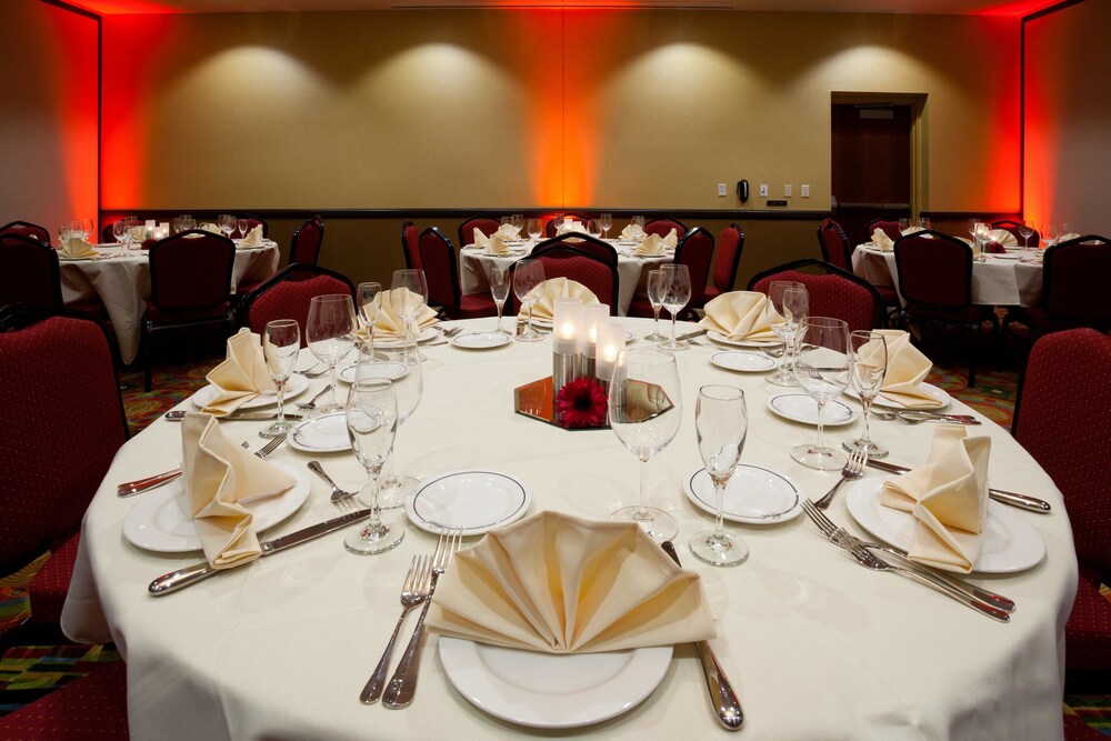 Holiday Inn Eau Claire South I 94 by IHG - photo 69